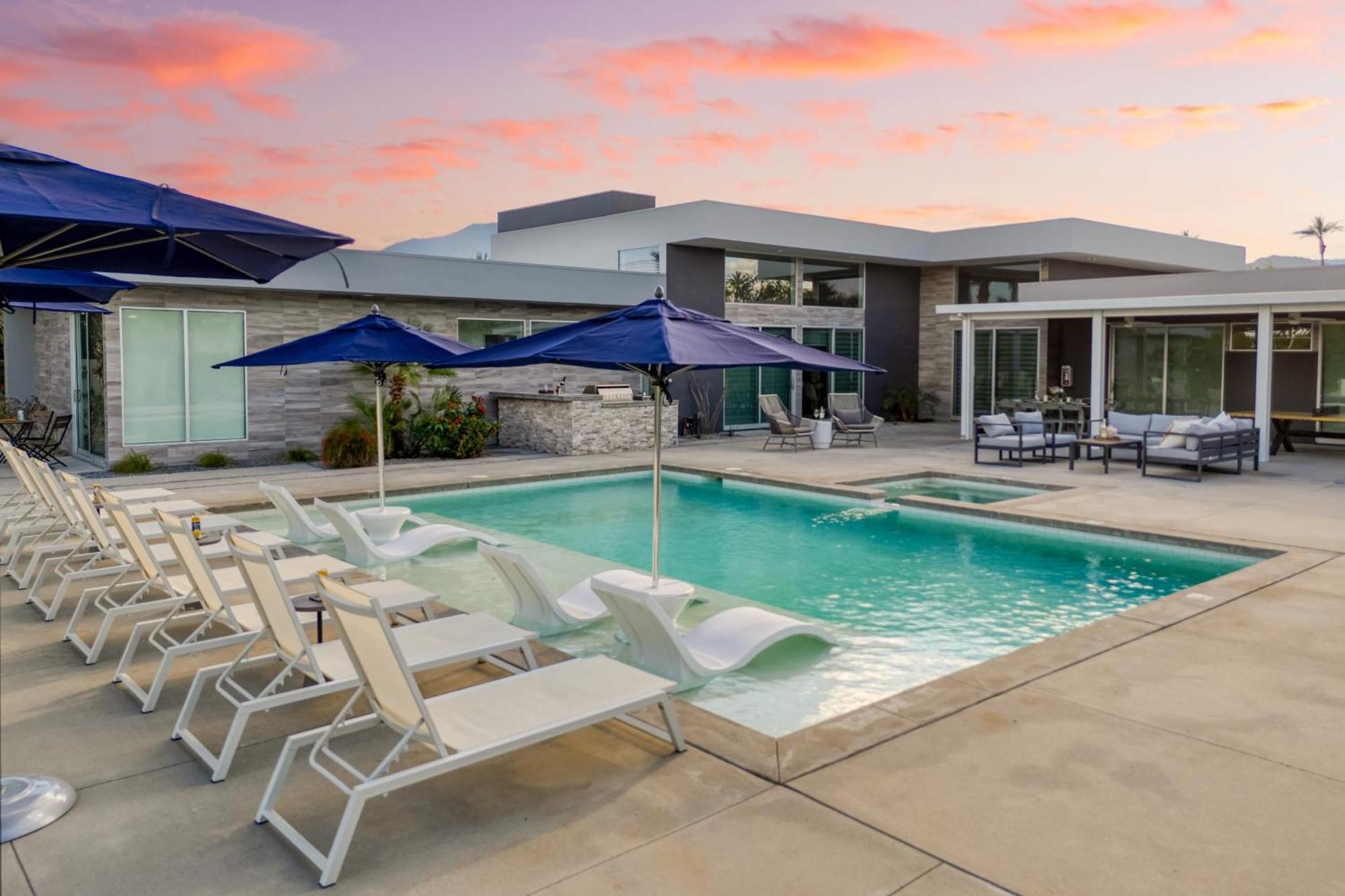 Polo Villas Tres Putting Green Bocce Three Villas Sleeps 44 Avantstay La Quinta Exterior photo