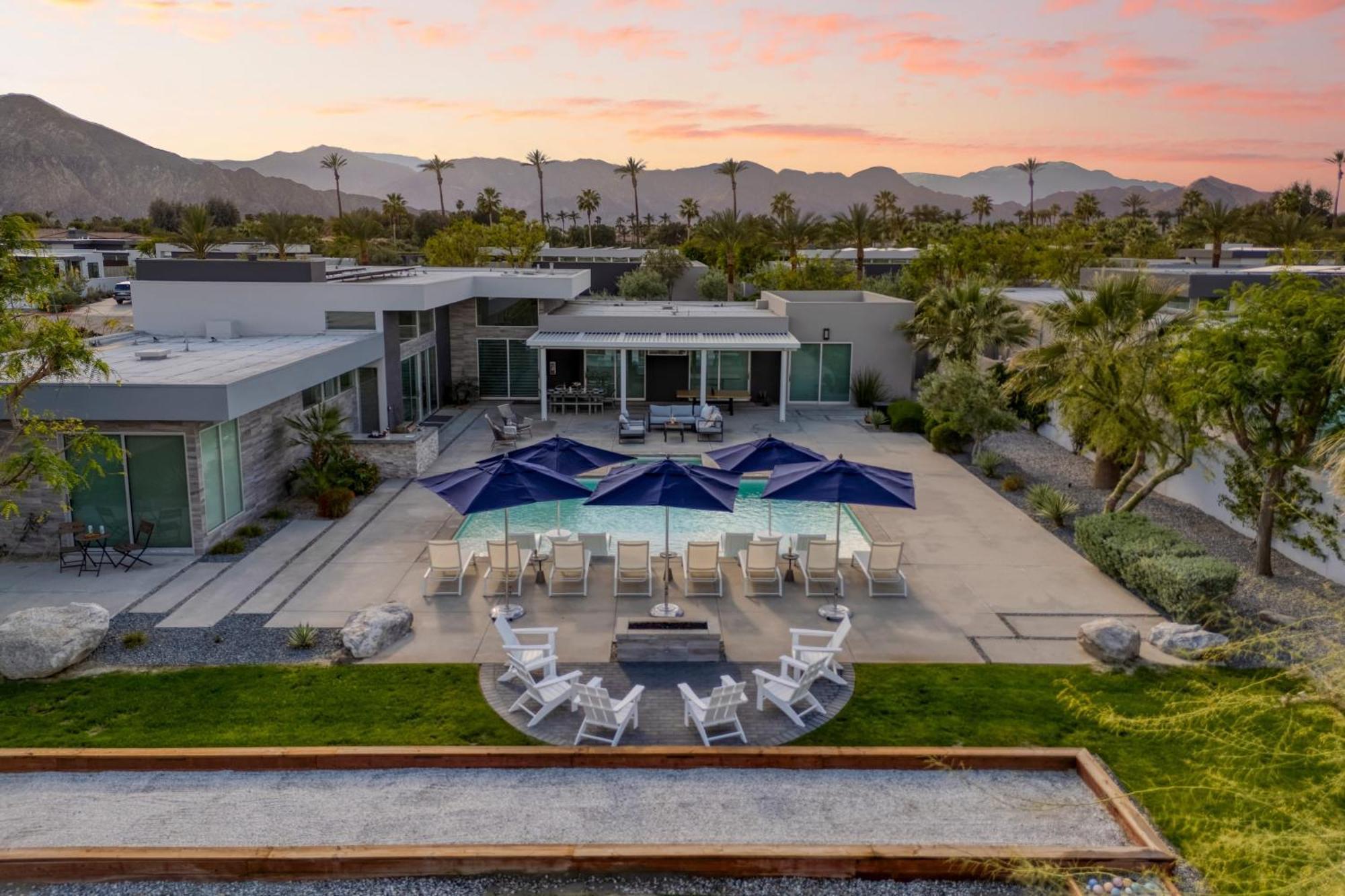 Polo Villas Tres Putting Green Bocce Three Villas Sleeps 44 Avantstay La Quinta Exterior photo