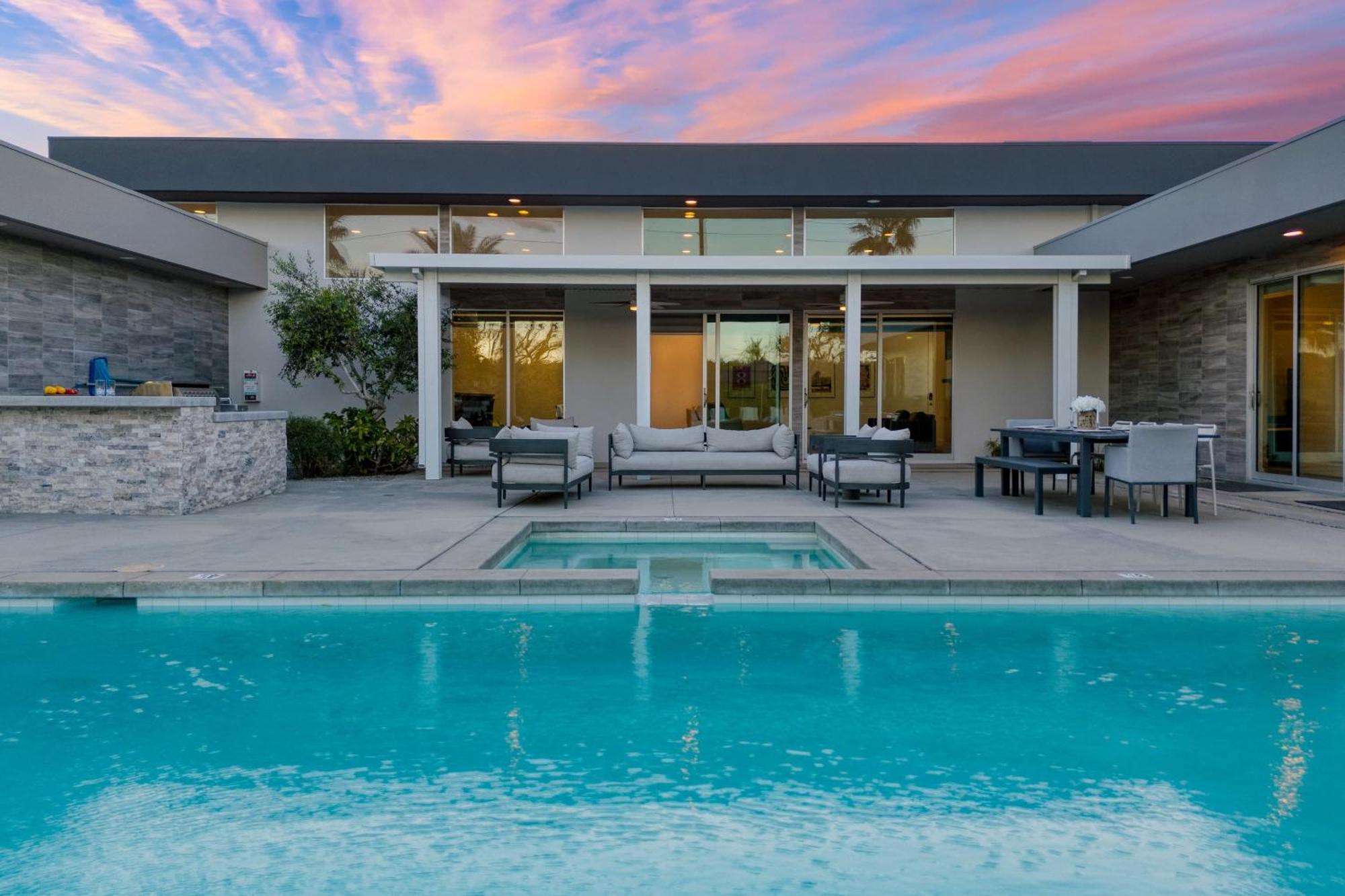Polo Villas Tres Putting Green Bocce Three Villas Sleeps 44 Avantstay La Quinta Exterior photo