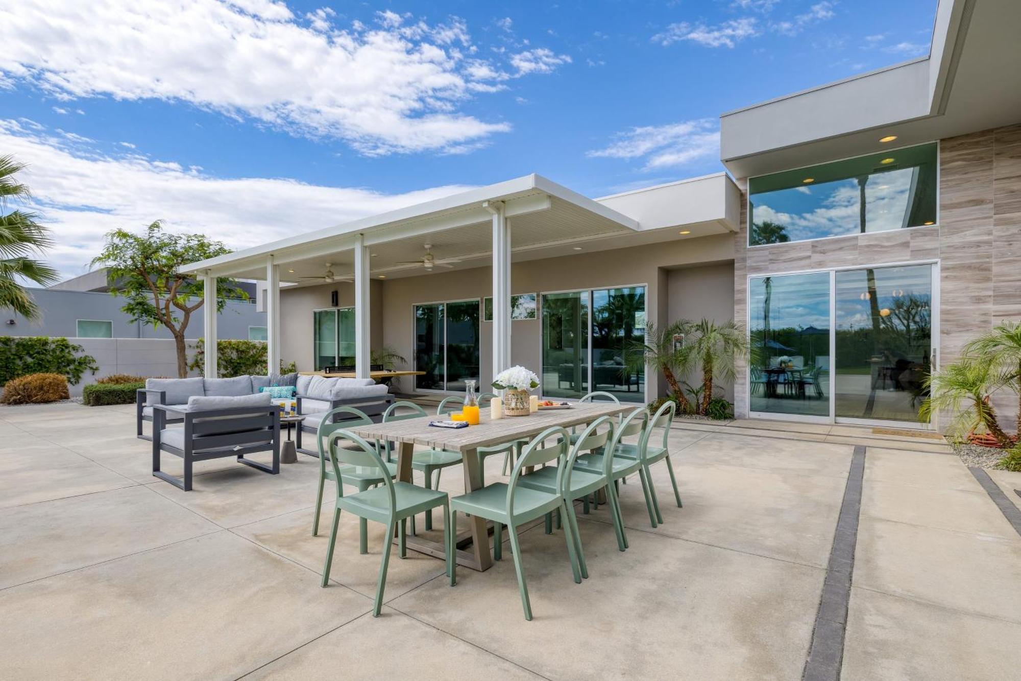 Polo Villas Tres Putting Green Bocce Three Villas Sleeps 44 Avantstay La Quinta Exterior photo
