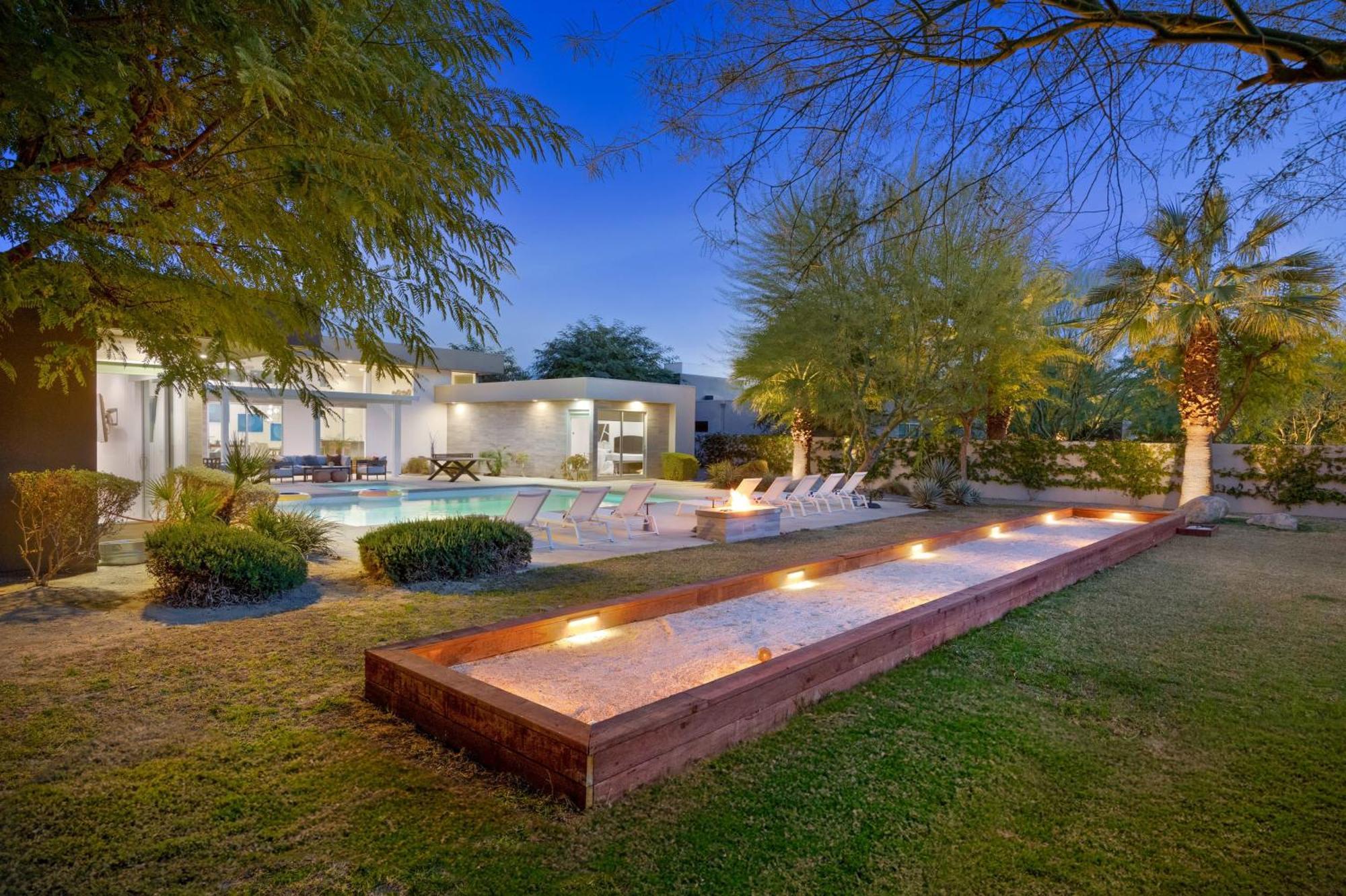 Polo Villas Tres Putting Green Bocce Three Villas Sleeps 44 Avantstay La Quinta Exterior photo